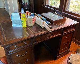 Desk w/ Leather Top, Lamp
