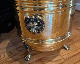 Huge Footed Jardinière 20 gal brass w/ Lions Head Detailing 