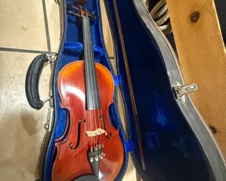 Antique Vintage Fiddle