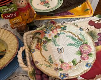 Pretty decorative decor to brighten up any celebration.