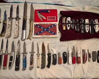 Switchblade knives
