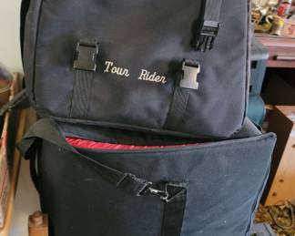 Bicycle panniers and touring luggage