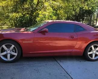 https://ctbids.com/estate-sale/40663/item/4647745/2015-Chevrolet-Camaro-LT-Coupe-3-6L-V6-F-DOHC-24V-78-633-Miles Please send an email to abeard@caringtransitions.com if you want a PDF copy of the CARFAX dated 11/2/25.
This is a smoker's car, but the smell is faint.
There is a very reasonable reserve on this car. JUST LOWERED: $9,000.
Sleek, sporty, and ready for the open road, this 2015 Chevrolet Camaro LT offers the perfect blend of power and style. Powered by a 3.6L V6 F DOHC 24V gasoline engine with rear-wheel drive, this coupe delivers impressive performance with smooth handling and a bold road presence. The streamlined body design, signature front grille, and modern interior highlight Chevrolet's iconic muscle-car heritage reimagined for comfort and everyday driveability. VIN: 2G1FF1E34F9178857.