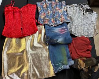 MI211Corsets Skirt, Shoes Jeans