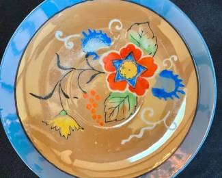 MI195Vintage Asian Dishes