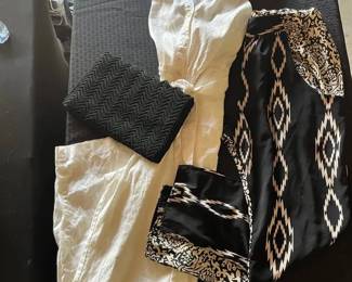 MI178Ladies Calvin Klein Jumper, Pants And Clutch