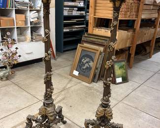 Pedestals bronze With fabulous devilish gargoyles at the base