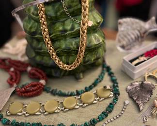 Vintage Tiara for the Princess in Your Life. 