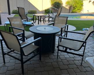 Patio Glass Propane Firepit w 4 Slingback Chairs
