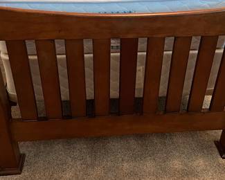 Twin Bed Frame w Nightstand, Twin Mattress/BS, Table Lamp