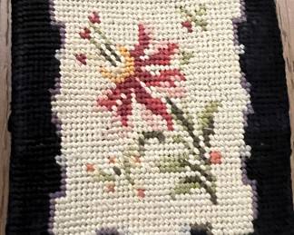 Vintage Floral Needlepoint Coin Purse
