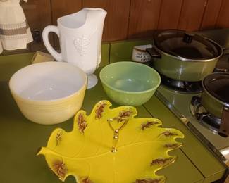 Fire King jadeite bowl