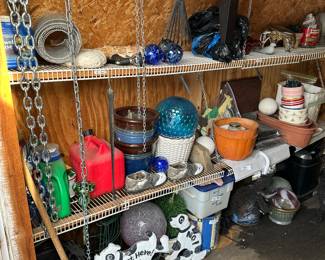 More garden treasures.....