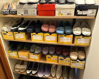 Women's shoes size 8 - 8-1/2......