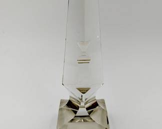 Crystal Oblisk