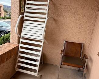 Chaise lounge, metal chair