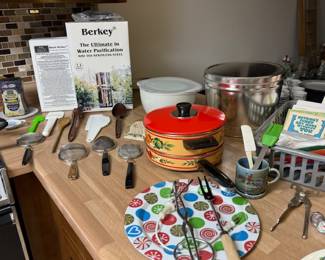 AISI Berkey water treatment system, with two filters