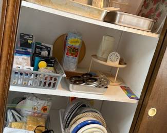 kitchen, light bulbs