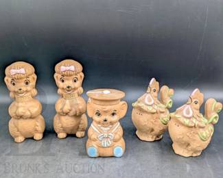 TWIN WINTON SALT AND PEPPERS