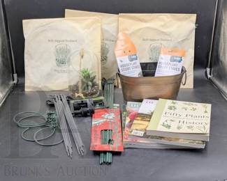 GARDEN TOOLS AND RESOURCE BOOKLETS