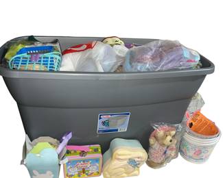 Tub O Easter Decorations Bunny Rabbits Baskets