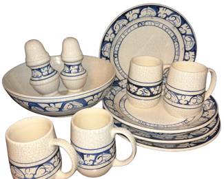 Potting Shed Dedham Rabbit Stoneware 4 Place settings Plates Mugs + S/P Serving