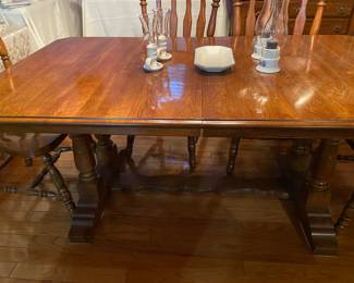 Kincaid solid wood Dining Table and 8 chairs, 68” without leaf and has one 13” leaf, 81” fully extended