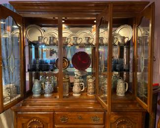 Kincaid Solid Wood Furniture China Cabinet, lighted, with glass shelves
