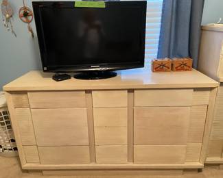 Vintage MCM dresser, some condition issues