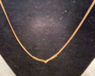 14 Kt gold necklace