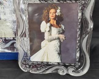 Fancy Mikasa Glass Frame