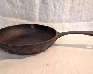 Cast Iron Frying Pan
