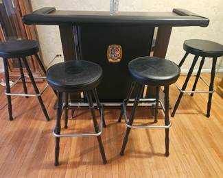 4 Stools  & Bar