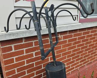 6 Station Bird Feeder