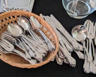 Silverplate flatware
