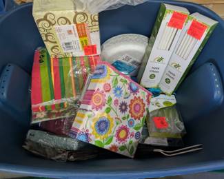 Kitchen / dining disposables