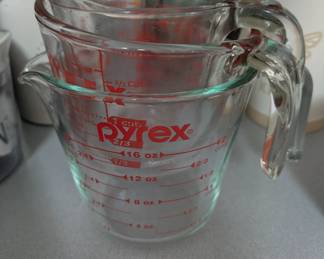 Pyrex measuring cups