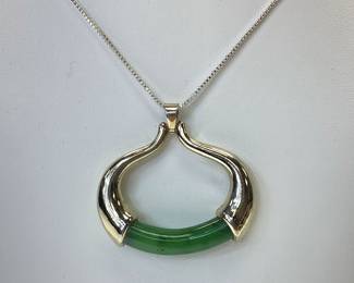 STERLING SILVER CHAIN AND JADE PENDANT 28 INCH STERLING SILVER BOX LINK CHAIN WITH WONDERFUL CUSTOM STERLING SILVER PENDANT FEATURING JADE