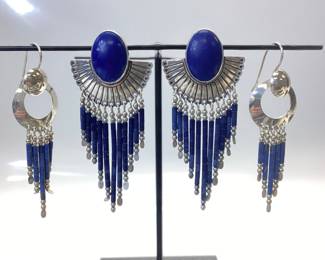 STERLING SOUTHWESTERN AZURITE, LAPIS EARRINGS LOT THESE STERLING SILVER EARRING LOT FEATURES AZURITE AND LAPIS. THE LARGE PAIR WITH AZURITE IS STAMPED QT. RESEARCH SHOWS THESE ARE BY QUOC TURQUOISE INC. TOTAL COMBINED WEIGHT IS 19.48 GRAMS