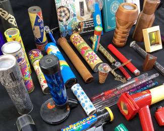 LARGE ASSORTED KALEIDOSCOPE COLLECTION