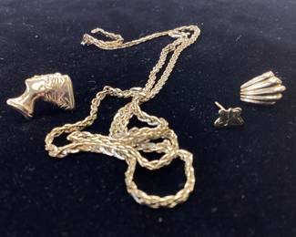 14K GOLD LOT 4.57 GRAMS CHAIN, EARRINGS CHAIN HAS SOME KINKS, SINGLE EARRINGS