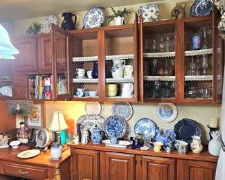 Beautiful decorative plates.