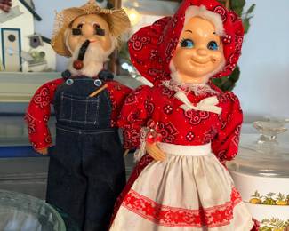 Vintage Folk Art Ma & Pa  Dolls