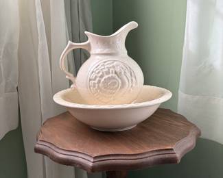 The image shows a vintage McCoy Pottery Turkey Pitcher and Wash Basin set. 
