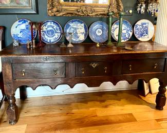 Antique low console table - Approx. 6' long 