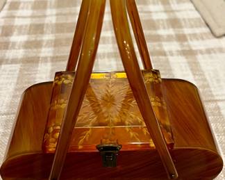 Vtg. Lucite Butterscoth/Amber slag purse