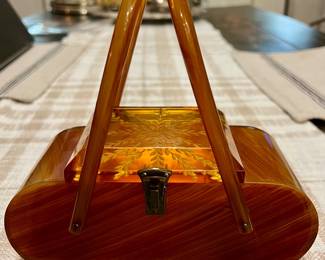 Vtg. Lucite Butterscoth/Amber slag purse