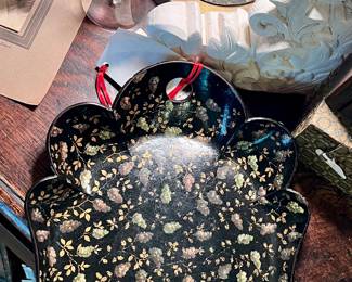 19th Century English Victorian Papier Mache crumb tray