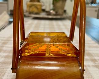 Vtg. Lucite Butterscoth/Amber slag purse