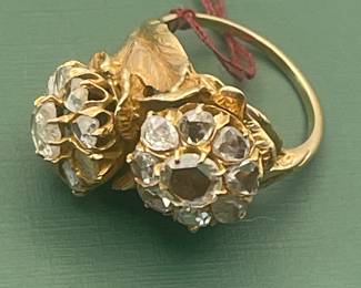 Antique 14kt yellow gold Victorian diamond cluster ring - 2.5 Carats with rose cut diamonds - Size 6